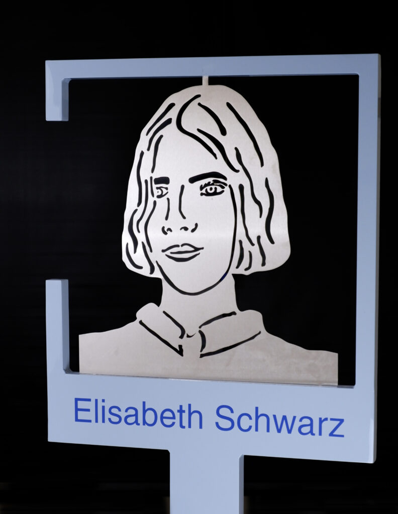 Stele Elisabeth Schwarz
