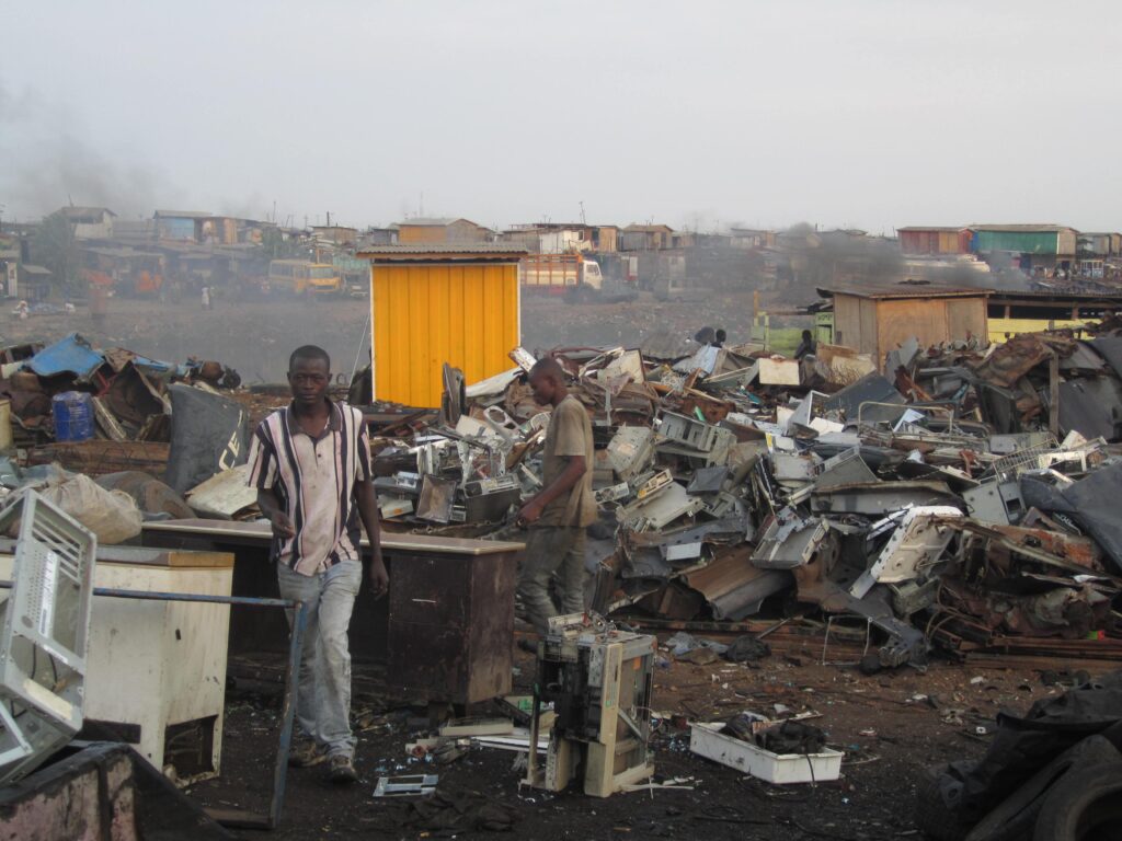 Agbogbloshie - Müllhalde in Ghana 2011